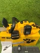 Акумуляторна ланцюгова пила DeWalt DCM775N шина 40 см, з безщітковим двигуном і 2 акумуляторами 48 В 6 Аг - зображення 3
