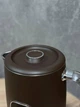 Електрочайник Grunhelm EKS-26713BR 1.7 л 2200 Вт Коричневий - зображення 4