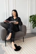 Жіноча велюрова піжама BOBRAND у чорному кольорі - S - изображение 4