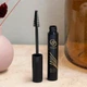 Подовжуюча туш Giordani Gold Angel Caress чорна 42343 оріфлейм Oriflame Cosmetics 8 ml - зображення 2