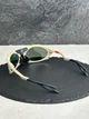 Солнцезащитные очки Oakley Plantaris бежевые овальные с линзой Prizm Road, зеркальные, спортивные, мужские, - изображение 5