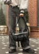 Велика жіноча поясна сумка бананка з екошкіри міська Sambag DynamicDart, графітова 60504 - зображення 11