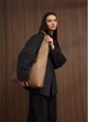 Жіноча сумка Sambag HOBO M кавова з екокожі стильна жіноча hobo-сумка 51921 - зображення 2