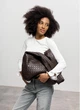 Женская сумка Sambag HOBO WEAVE шоколад вместительная городская из экокожи для ноутбука 15.6 дюйма 62279 - изображение 2
