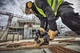 Аккумуляторная угловая шлифмашина DeWalt DCG407N - - изображение 5