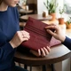 Элегантный кошелек у два сложения из натуральной кожи ST Leather bg230fash65 Бордовый - изображение 2