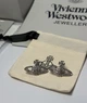 Vivienne Westwood Сережки жіночі білого кольору - изображение 1
