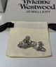 Vivienne Westwood Сережки жіночі білого кольору - изображение 3