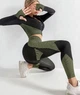 Женский спортивный костюм тройка: рашгард, лосины и топ Push-up (черно-зеленый) - изображение 5
