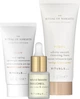 Zestaw kosmetyków do pielęgnacji twarzy Rituals Namaste Pianka oczyszczająca 30 ml + Serum Bakuchiol Natural Booster 6.5 ml + Krem na dzień przeciwstarzeniowy 15 ml (8719134205817) - obraz 2