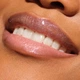 Catrice Diamond Glaze Lip Gloss Блеск для губ № 10 "Bubbles 'N' Troubles" - изображение 5