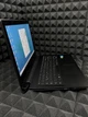 Сенсорний Ноутбук Lenovo IdeaPad 300-15 15.6” / Intel Core i3-4010U / 8GB / SSD 512GB / NVIDIA GeForce 820M 2GB / Windows 11 - Б/В - зображення 6