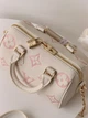 Жіноча сумка Louis Vuitton Nano Speedy Bandoulière 20 боченя молочно-рожевий через плече Луї Віттон - зображення 3