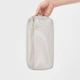 Сітчастий чохол MUJI з переробленого поліестеру 3D, бежевий, приблизно 25x12,5x5 см - зображення 6