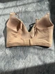 Бюстгальтер-топ з ліфтинг ефектом Thirdlove Form 360 Lifting Wireless Bra - Бежевий - SM++ підходить на 70F-75F, 70G-75G - изображение 10