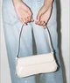 Женская белая лаковая сумка-багет в стиле Zara через плечо маленькая вечерняя сумочка - изображение 2
