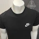 Футболка мужская базовая с белым вышитым логотипом Nike хлопок S черная - изображение 2
