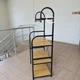 Стелаж-етажерка підлогова 4-ярусна 135×60×40 см з полицями з ЛДСП та металевим каркасом для дому, кухні, офісу та комори, для книг, посуду й побутових речей, з гачками Золотистий дуб, MB-065-4-GoldenOak - зображення 5