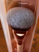 Кисть из синтетического ворса ZOEVA 108 Face Finish для нанесения пудры Rose Golden Vol. 2 - изображение 6