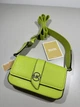Жіноча шкіряна сумка Michael Kors XS EW Sling з срібним логотипом салатового кольору - зображення 2