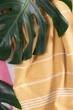 Пляжное полотенце большое Peshtemal Yellow 100х180 см турецкие легкие тонкие пляжные полотенца для пляжа и бассейна желтое - изображение 5