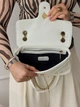 Женская сумка Gucci GG Marmont Small shoulder bag белая - изображение 2