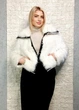 Шуба вкорочена з штучного хутра утеплена біла Trendy.ing 50-110 - білий - M-L - зображення 2