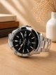 Мужские наручные часы Casio MTP-VD01D-1E2 серебристые с черным циферблатом - изображение 7