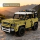 Конструктор Technic Land Rover Defender на 2573 деталі, позашляховик 43×24×21 см, сумісний з LEGO - зображення 1