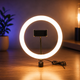 Светодиодная LED профессиональная цветная кольцевая лампа для селфи блогеров предметной съёмки 26 см для фото и видео - изображение 5