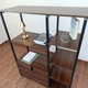 Стелаж книжковий із шафкою 120×90×34 см, підлогова етажерка з полицями ЛДСП та металевим каркасом, органайзер для зберігання книг, документів, декору та речей, меблі у стилі Loft для дому, офісу, кабінету, вітальні й передпокою Темний Горіх, MB-080-Walnut - зображення 11
