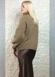 Светр фактурної в'язки з декоративною косою кавовий Italy Moda 22-022 - кавовий - M-XL - изображение 6