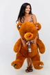 Плюшевий ведмідь з шарф Teddy Boom Клітина 130 см коричневий - зображення 3