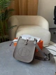 Сумка жіноча з принтом Hermes Evelyne 18 Beige - изображение 8