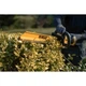 Кусторез DeWALT аккумуляторный, 18V, нож 55 см, до 19 мм, 5Ah (DCMHT562P1) DeWALT DCMHT562P1 1049236 - изображение 13