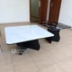 Комплект журнальных столиков 2 шт квадратных со стеклянными столешницами под мрамор, кофейные столы 2в1 из закалённого стекла и ЛДСП для гостиной, спальни, кабинета, офиса Чёрный/Белый мрамор, YM-181-White/Black - изображение 10