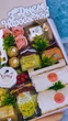 Подарочный набор для женщин Premium SPA с гелем-масло для душа ULTERA, натуральным мылом, эко-свечой, чаем, джемами и Ferrero Rocher | Подарок жене, любимой девушке, маме, сестре, подруге на День рождения, Годовщину - изображение 3