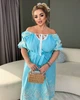 Платье женское льняное макси с открытыми плечами, кружевной отделкой, регулируемой горловиной и поясом больших размеров G&M k-131643 48-56 Размер цвет голубой - зображення 3