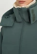Длинная женская зимняя куртка Finn Flare FWE11070-506 Down fill зеленая S - изображение 7