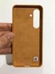 Чехол противоударный кожаный Kindsuit Cover Case для Samsung Galaxy S25 (6.2") Gold SM-S931 - изображение 7
