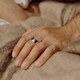 Смарт-кільце Oura Ring 4 Silver Size 7 Фітнес-трекер сну, здоров'я та пульсу Розумне кільце для моніторингу організму (JZ90-54217-07) - изображение 3
