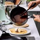 Ківш KitchenAid CFA 16 см 1,5 л з керамічним покриттям (CC005683-001) - зображення 4
