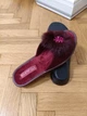 Тапочки женские комнатные Belsta бордовые велюровые с открытым носком и пушком 38 - изображение 8