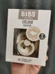 Соска пустышка BIBS Colour 1 размер 6-18 мес. Anatomical (анатомическая) Ivory - изображение 2