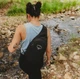 Рюкзак Osprey Daylite Sling универсальный через плечо из 100% переработанного полиэстера, с органайзером и карабином для ключей - изображение 5