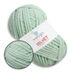 Пряжа плюшевая Popyarn Velvet (Попярн Вельвет) №022 Мята - 100% полиэстер, 100 г / 120 м, для пледов, игрушек, вязания спицами и крючком - изображение 1
