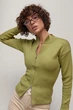 В'язаний однотонний кардиган на блискавці - зелений колір, ONE SIZE - изображение 1