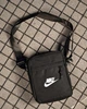 Сумка через плечо Nike черная Oxford компактная городская ВТ4725 - изображение 1