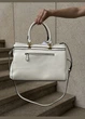 Женская сумка 089 Guess с двумя ручками белая - изображение 5