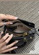 Женская сумка Guess 088 с двумя ручками черная - изображение 6